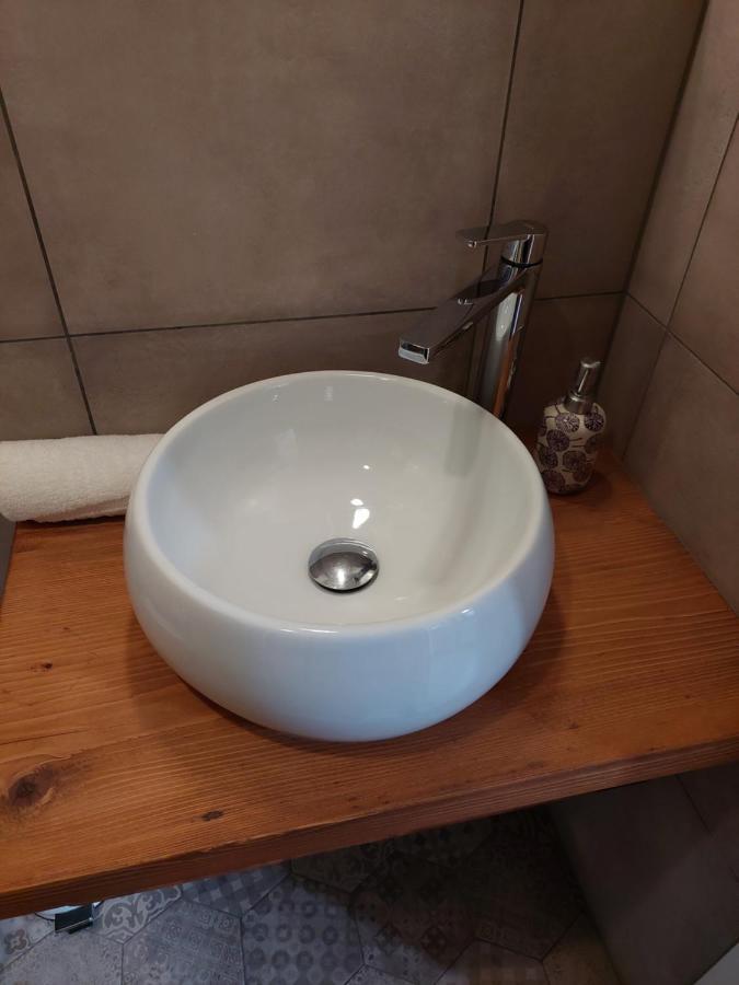 Bed and Breakfast Aux Trois Soleils Chexbres Exterior foto