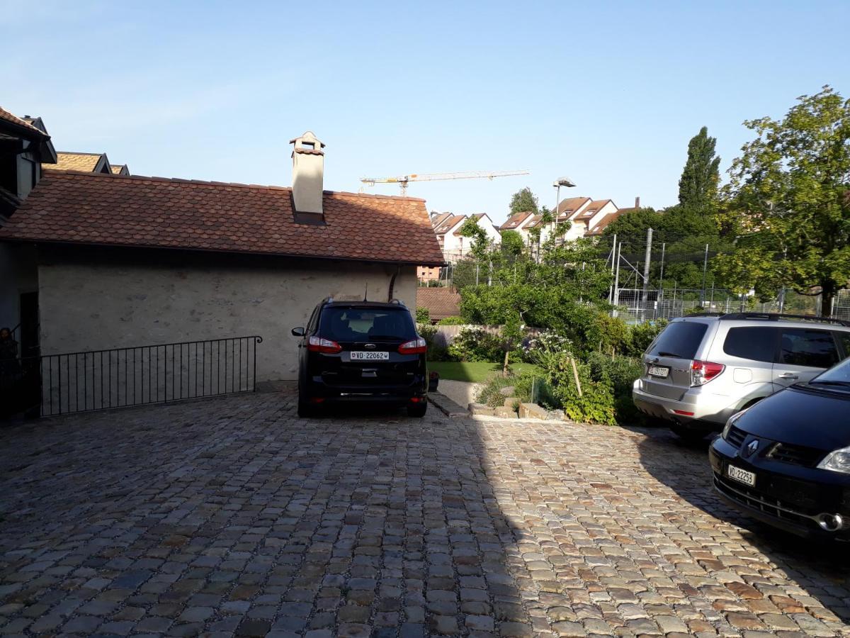 Bed and Breakfast Aux Trois Soleils Chexbres Exterior foto